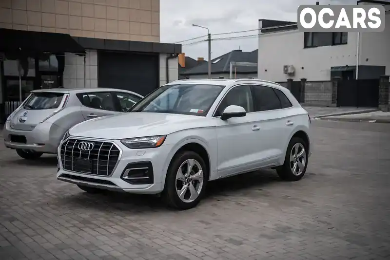 Внедорожник / Кроссовер Audi Q5 2021 1.98 л. Автомат обл. Ровенская, Ровно - Фото 1/21