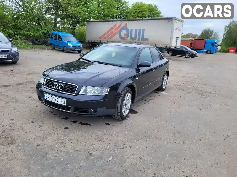 Седан Audi A4 2002 1.98 л. обл. Ровенская, Ровно - Фото 1/8