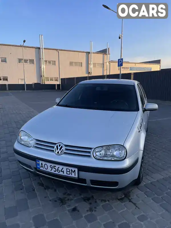 Хэтчбек Volkswagen Golf 1998 1.6 л. Ручная / Механика обл. Закарпатская, Мукачево - Фото 1/11