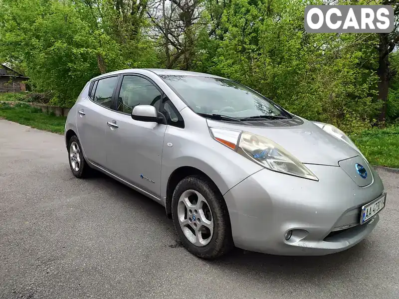 Хэтчбек Nissan Leaf 2011 null_content л. Автомат обл. Киевская, Киев - Фото 1/11