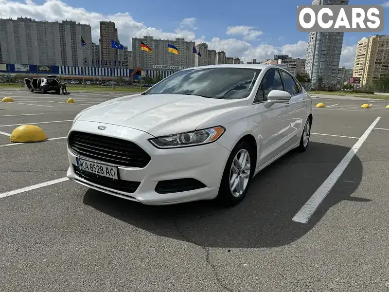 Седан Ford Fusion 2015 2.5 л. Автомат обл. Київська, Київ - Фото 1/13