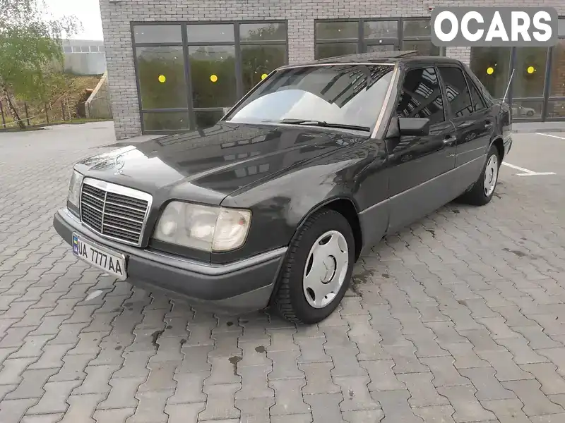 Седан Mercedes-Benz E-Class 1993 2.6 л. Автомат обл. Хмельницька, Хмельницький - Фото 1/21