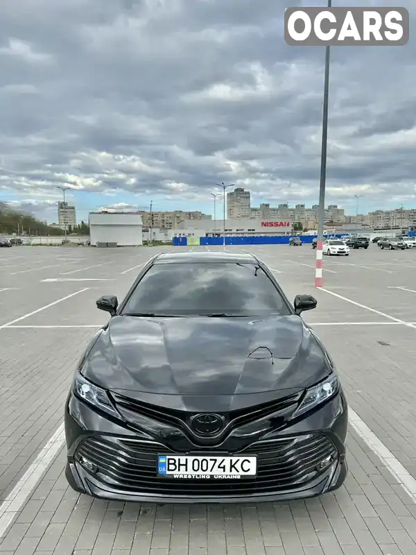 Седан Toyota Camry 2020 2.5 л. Автомат обл. Одесская, Одесса - Фото 1/21