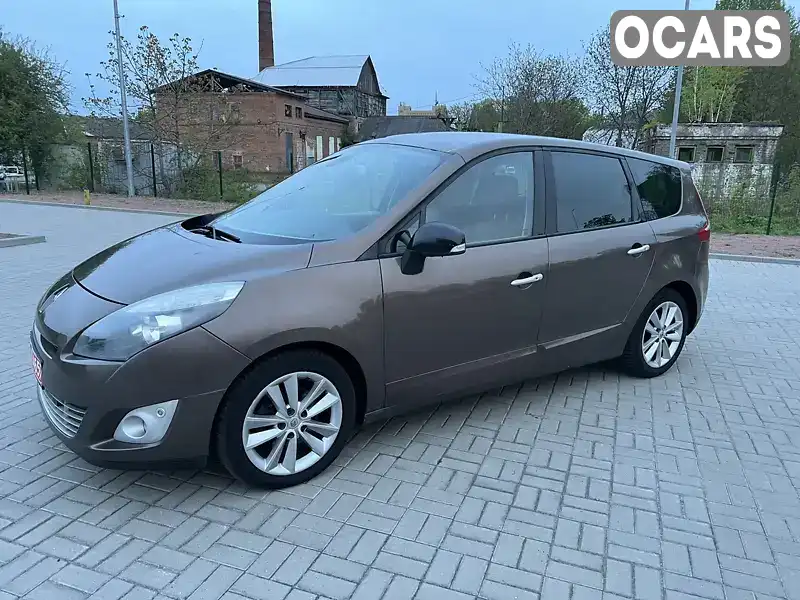 Минивэн Renault Grand Scenic 2011 1.6 л. Ручная / Механика обл. Житомирская, Житомир - Фото 1/13