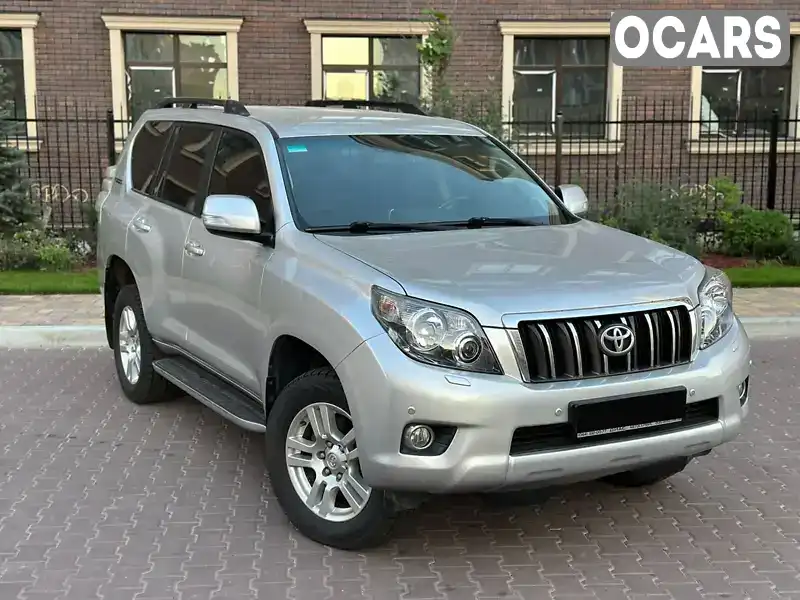 Позашляховик / Кросовер Toyota Land Cruiser Prado 2012 3 л. Автомат обл. Київська, Київ - Фото 1/21