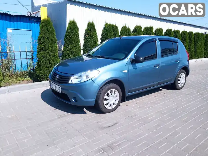 Хэтчбек Renault Sandero 2012 1.39 л. обл. Черкасская, Черкассы - Фото 1/5