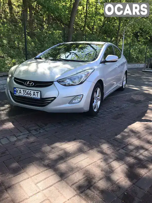 Седан Hyundai Elantra 2013 1.8 л. Ручная / Механика обл. Киевская, Киев - Фото 1/13