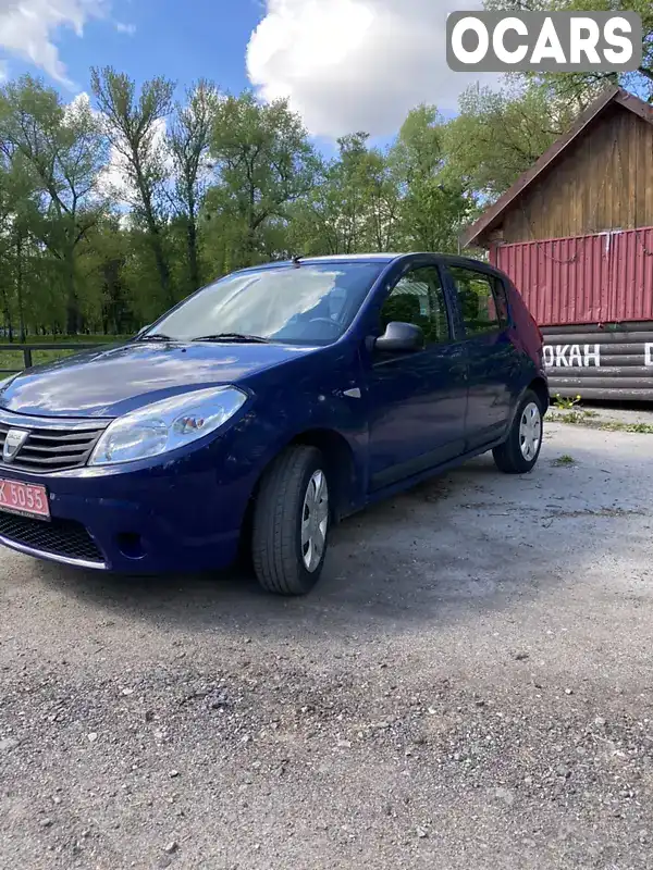 Хэтчбек Dacia Sandero 2009 1.4 л. Ручная / Механика обл. Сумская, Сумы - Фото 1/21