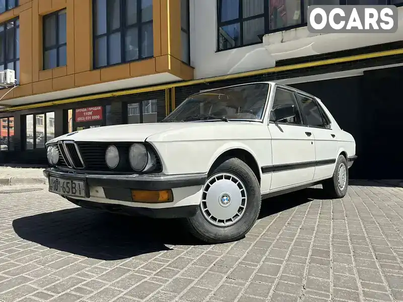 Седан BMW 5 Series 1985 2 л. Ручна / Механіка обл. Вінницька, Вінниця - Фото 1/21