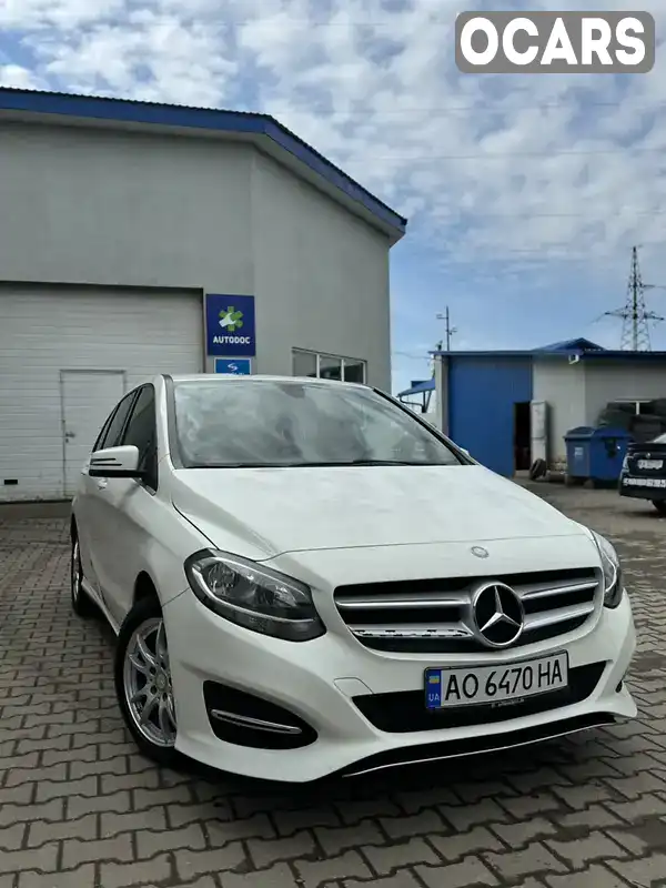 Хетчбек Mercedes-Benz B-Class 2015 1.46 л. Автомат обл. Закарпатська, Ужгород - Фото 1/21