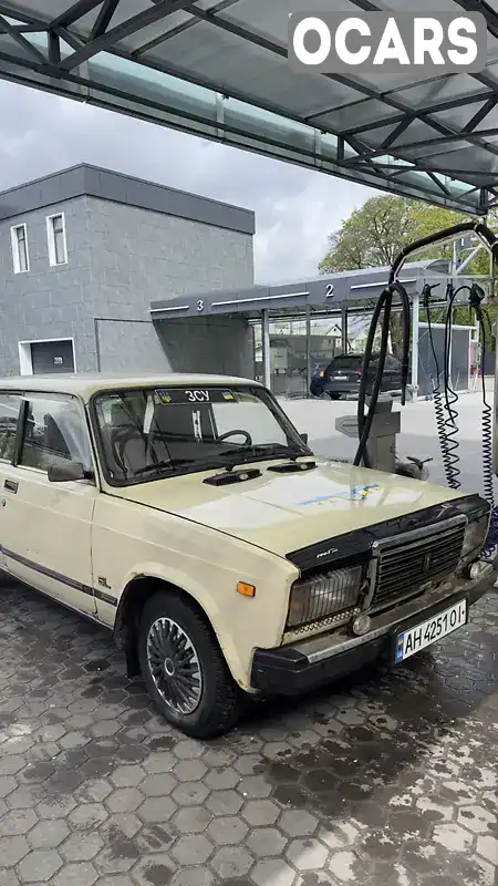 Седан ВАЗ / Lada 2107 1987 null_content л. Ручная / Механика обл. Киевская, Бровары - Фото 1/9