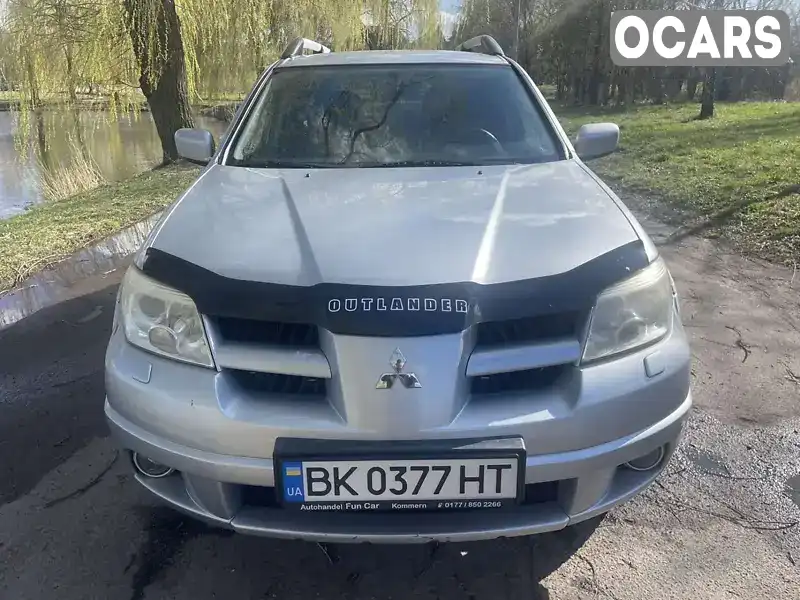 Позашляховик / Кросовер Mitsubishi Outlander 2005 2.4 л. Ручна / Механіка обл. Рівненська, Рівне - Фото 1/18