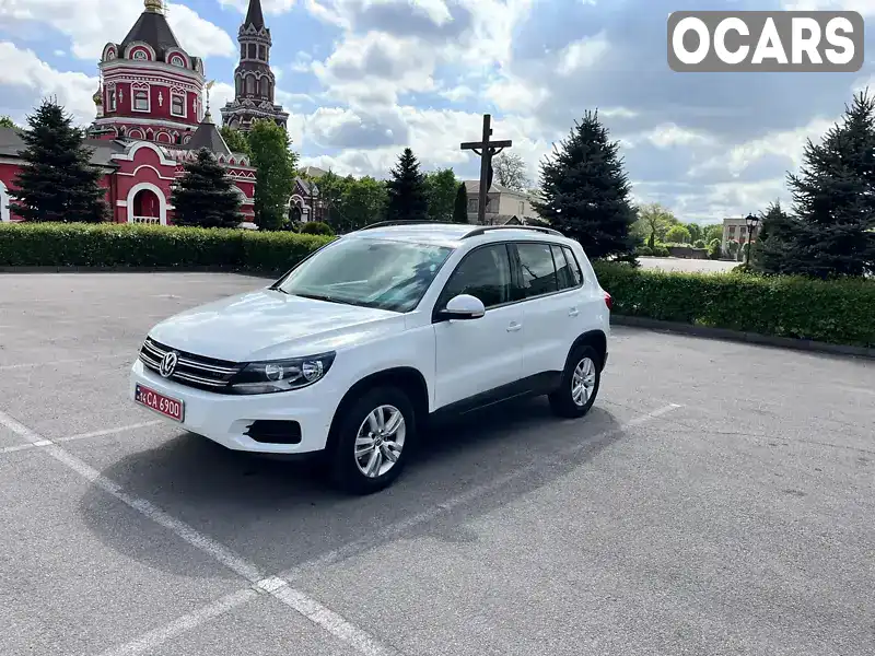 Внедорожник / Кроссовер Volkswagen Tiguan 2017 2 л. Автомат обл. Днепропетровская, Каменское (Днепродзержинск) - Фото 1/18