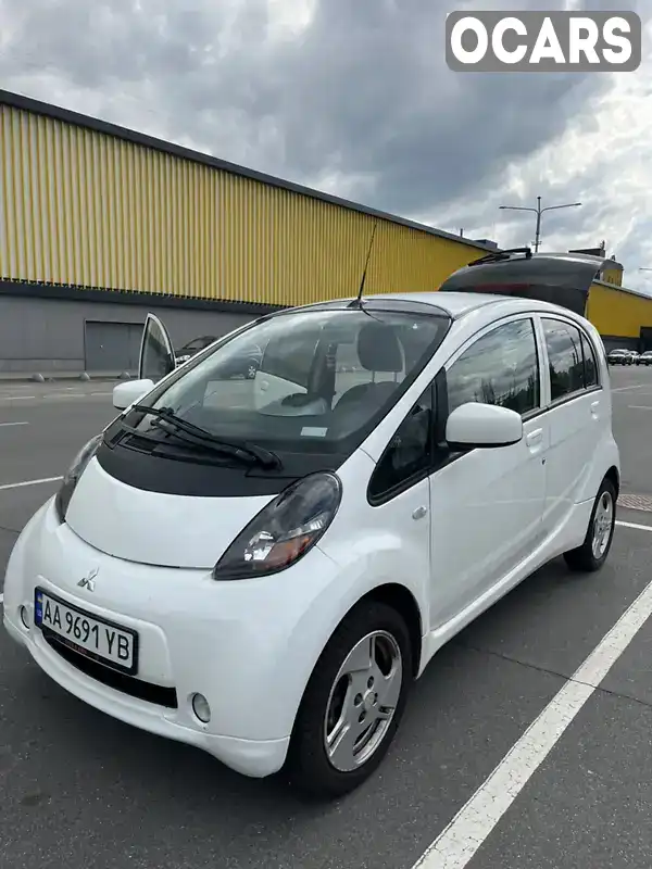 Хетчбек Mitsubishi i-MiEV 2010 null_content л. Автомат обл. Київська, Київ - Фото 1/14