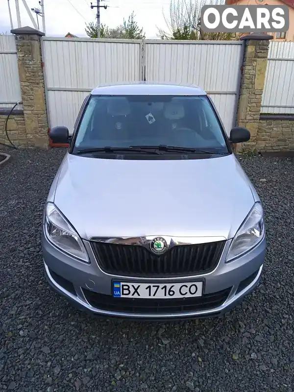 Хэтчбек Skoda Fabia 2011 1.6 л. Ручная / Механика обл. Хмельницкая, Хмельницкий - Фото 1/5