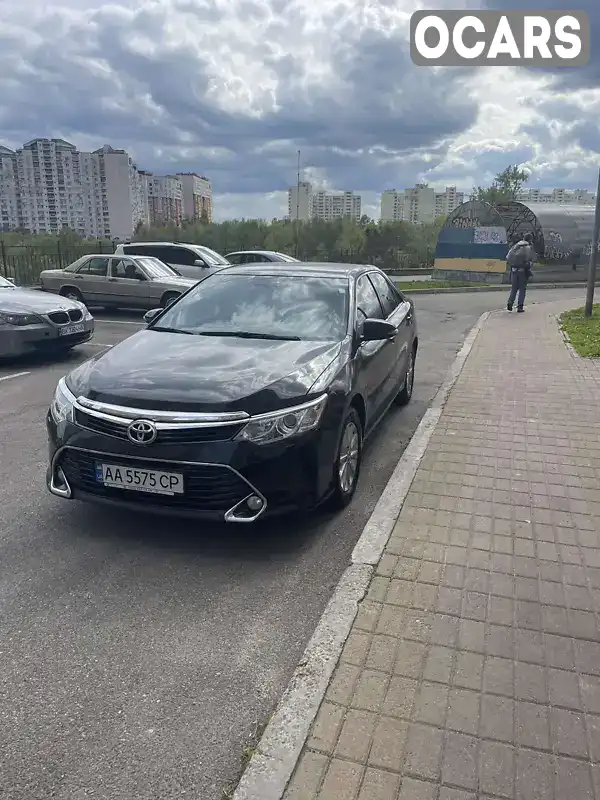 Седан Toyota Camry 2016 2.49 л. обл. Киевская, Киев - Фото 1/9
