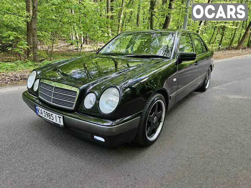 Седан Mercedes-Benz E-Class 1999 2 л. Автомат обл. Київська, Київ - Фото 1/21