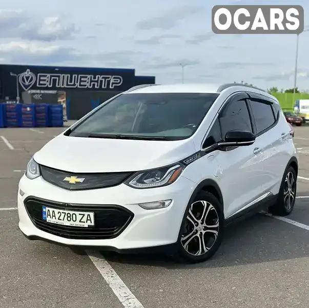 Хэтчбек Chevrolet Bolt EV 2017 null_content л. Вариатор обл. Киевская, Киев - Фото 1/14