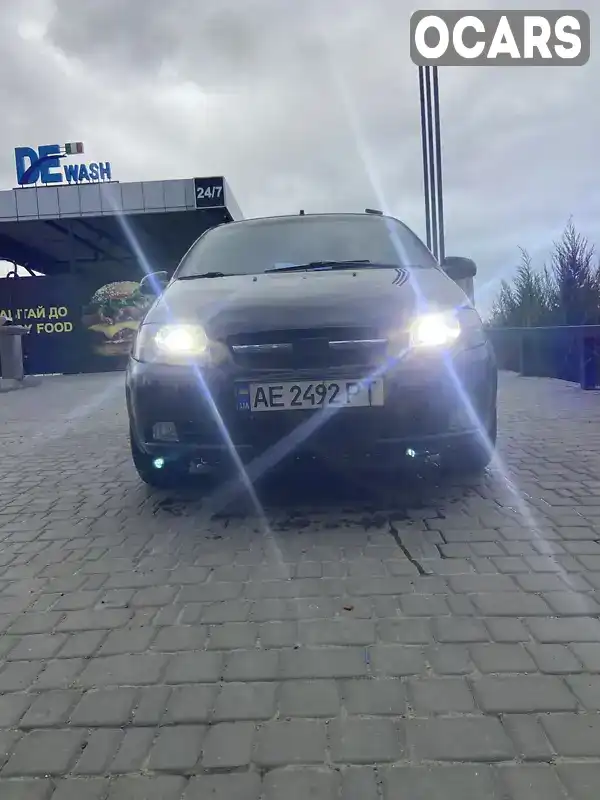 Хэтчбек Chevrolet Aveo 2006 1.5 л. Ручная / Механика обл. Днепропетровская, Днепр (Днепропетровск) - Фото 1/13