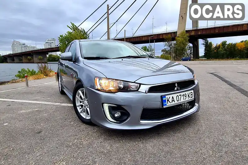 Седан Mitsubishi Lancer 2015 2 л. Ручная / Механика обл. Киевская, Киев - Фото 1/21