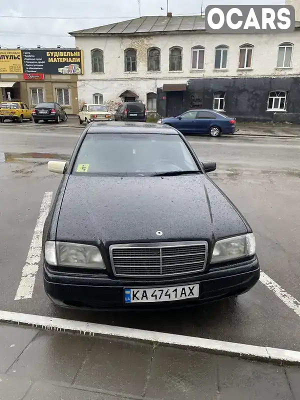 Седан Mercedes-Benz C-Class 1996 2.2 л. Автомат обл. Киевская, Киев - Фото 1/13