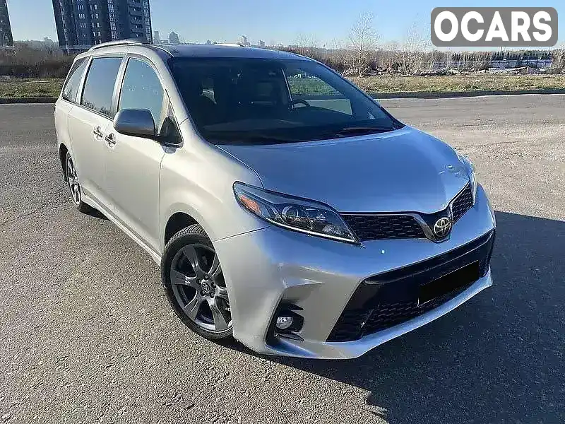 Мінівен Toyota Sienna 2019 3.46 л. Автомат обл. Київська, Київ - Фото 1/7