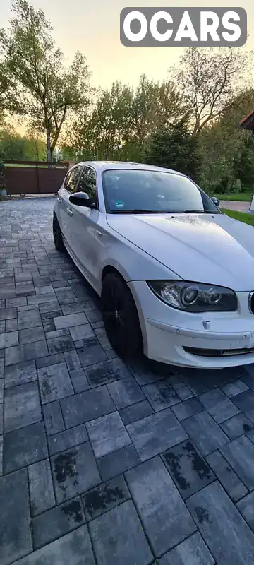 Хэтчбек BMW 1 Series 2008 2 л. Автомат обл. Черниговская, Прилуки - Фото 1/16