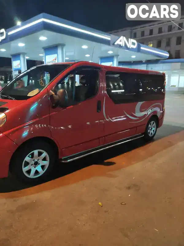 Мінівен Renault Trafic 2010 2 л. Ручна / Механіка обл. Харківська, Харків - Фото 1/9