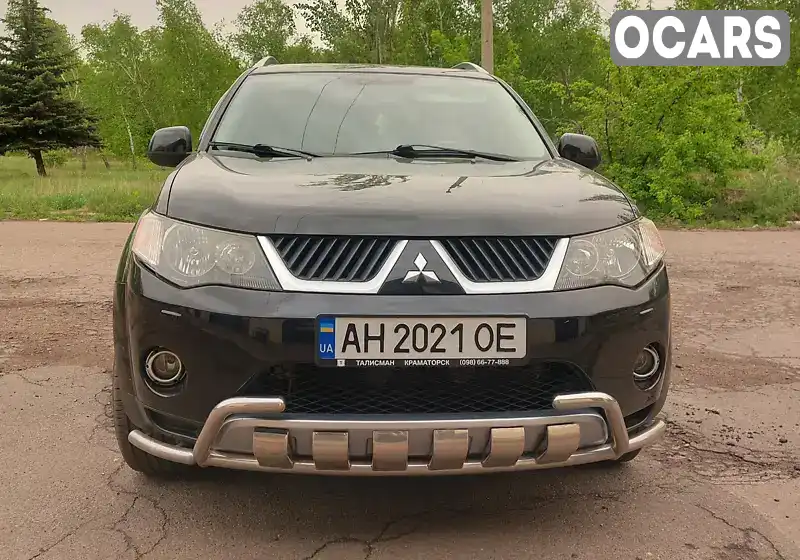 Позашляховик / Кросовер Mitsubishi Outlander XL 2008 3 л. Автомат обл. Донецька, Костянтинівка - Фото 1/15