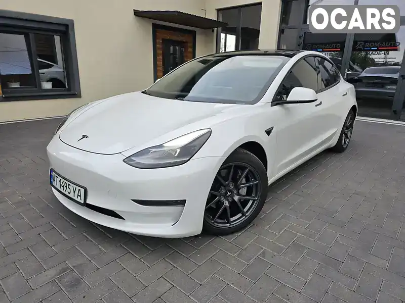 Седан Tesla Model 3 2021 null_content л. Автомат обл. Ивано-Франковская, Коломыя - Фото 1/21