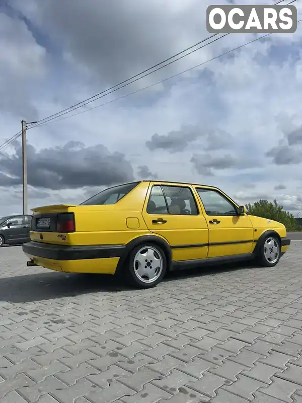 Седан Volkswagen Jetta 1988 2 л. Ручна / Механіка обл. Львівська, Львів - Фото 1/21