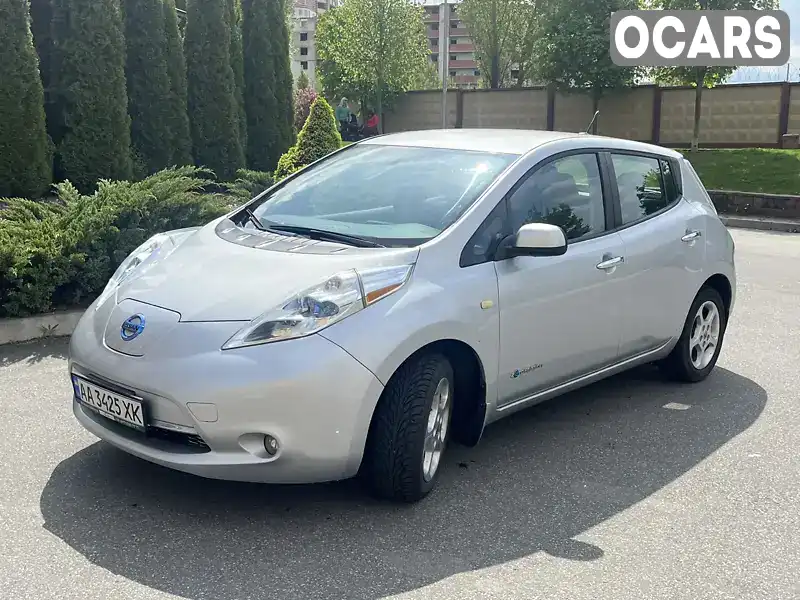 Хэтчбек Nissan Leaf 2013 null_content л. Вариатор обл. Киевская, Вышневое - Фото 1/21