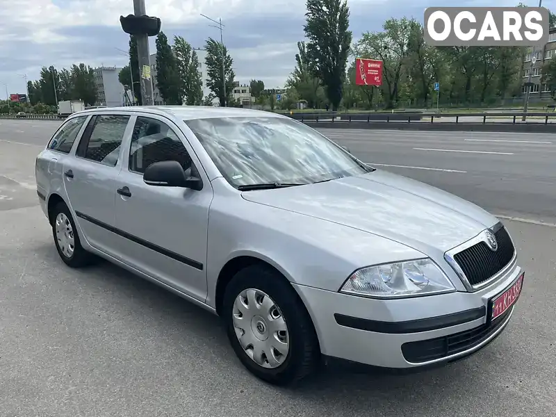 Универсал Skoda Octavia 2011 1.6 л. Ручная / Механика обл. Киевская, Киев - Фото 1/14