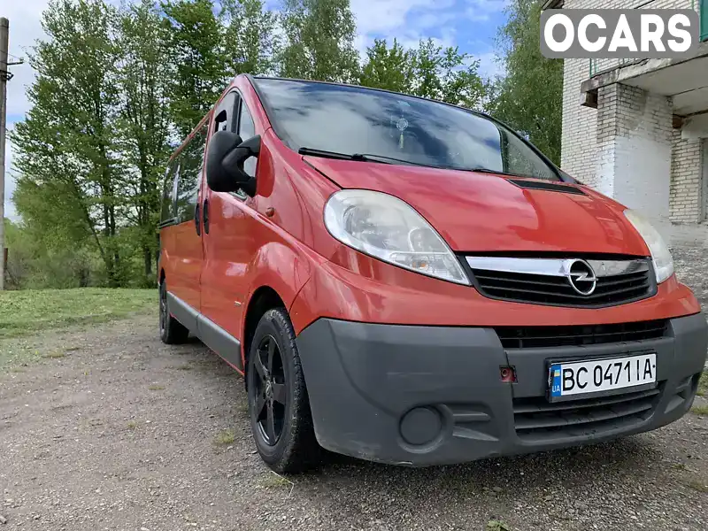 Минивэн Opel Vivaro 2008 2 л. Ручная / Механика обл. Львовская, Мостиска - Фото 1/21