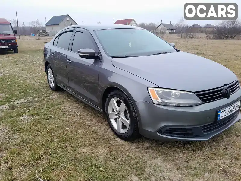 Седан Volkswagen Jetta 2012 2.48 л. Автомат обл. Черновицкая, Сторожинец - Фото 1/8