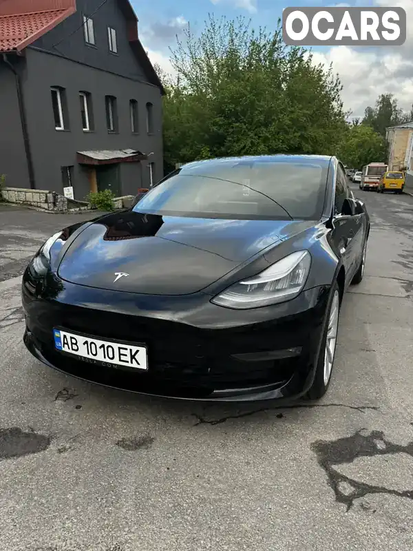 Седан Tesla Model 3 2019 null_content л. обл. Винницкая, Винница - Фото 1/21