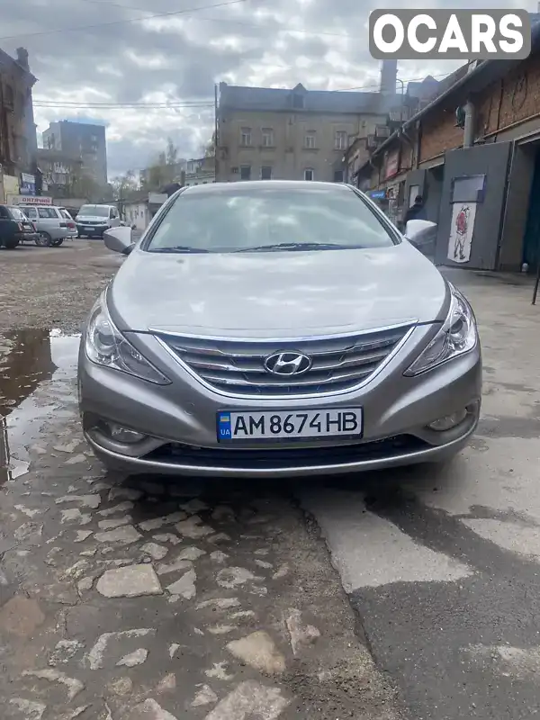 Седан Hyundai Sonata 2012 2 л. Автомат обл. Житомирська, Житомир - Фото 1/10