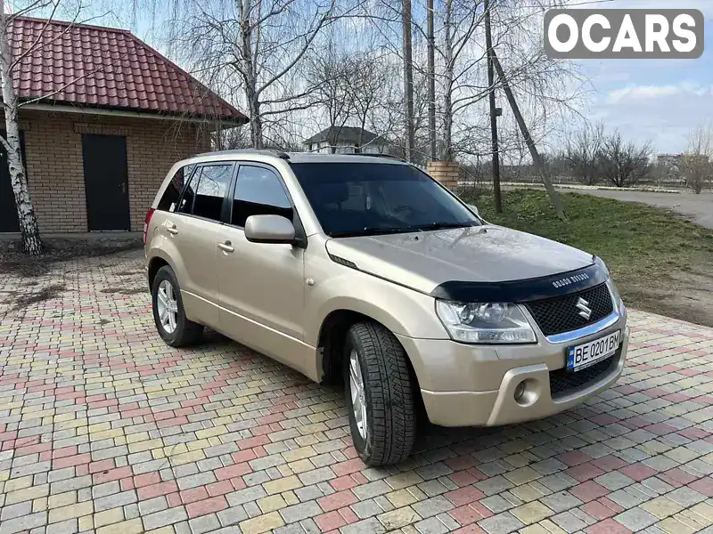 Позашляховик / Кросовер Suzuki Grand Vitara 2008 2 л. Ручна / Механіка обл. Миколаївська, Врадіївка - Фото 1/16