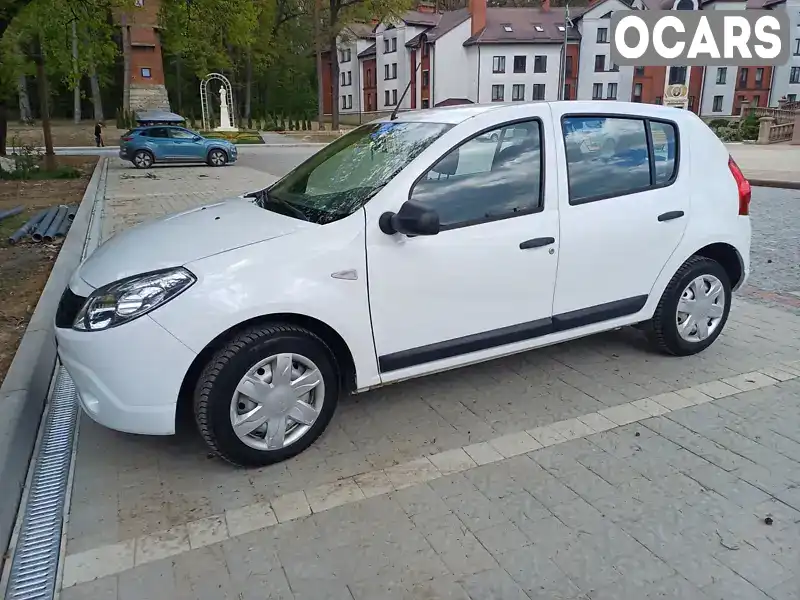 Хэтчбек Dacia Sandero 2010 1.1 л. Ручная / Механика обл. Львовская, Львов - Фото 1/10