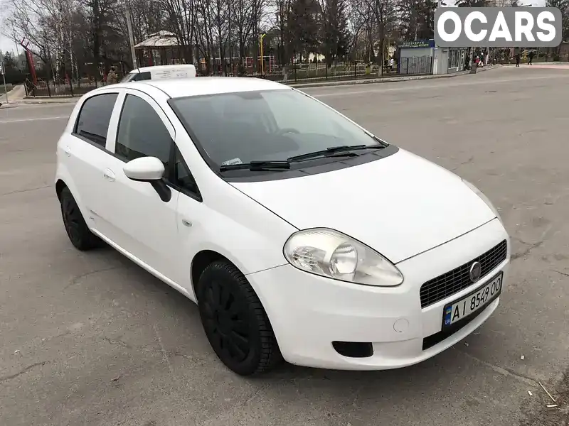 Хетчбек Fiat Punto 2008 1.25 л. обл. Київська, Вишневе - Фото 1/9