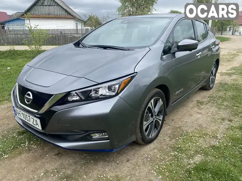 Хэтчбек Nissan Leaf 2019 null_content л. Автомат обл. Ровенская, Рокитное - Фото 1/21