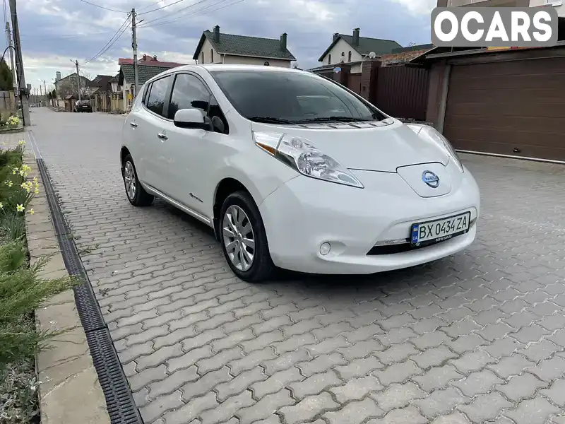 Хетчбек Nissan Leaf 2015 null_content л. обл. Хмельницька, Хмельницький - Фото 1/15