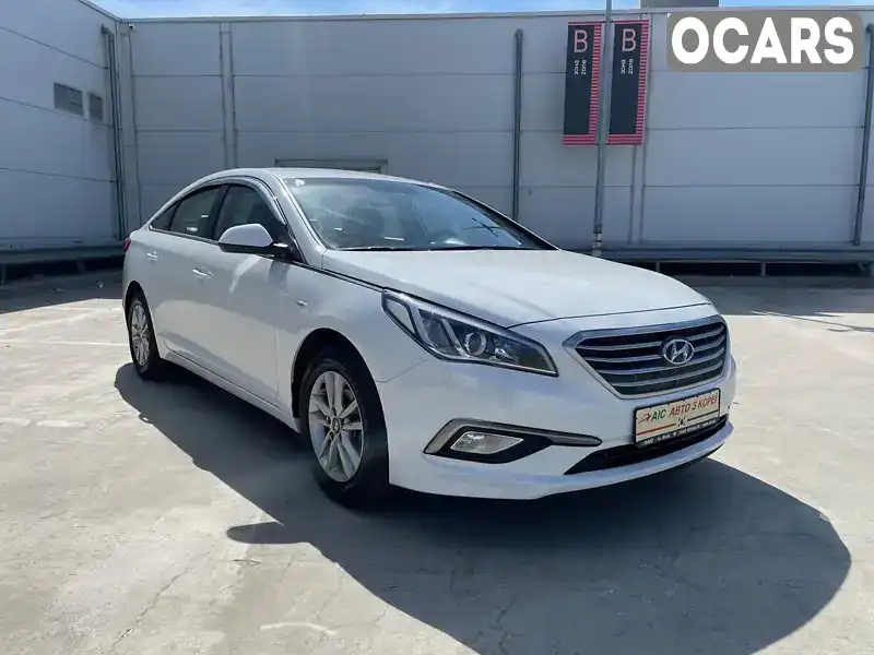 Седан Hyundai Sonata 2016 2 л. Автомат обл. Київська, Київ - Фото 1/13