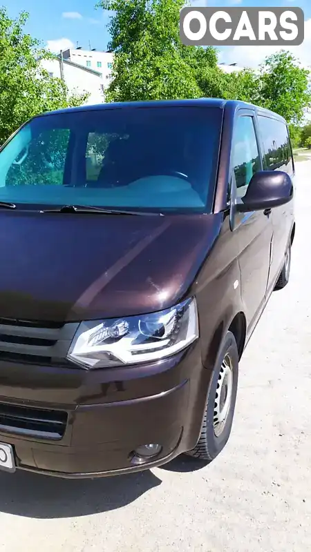 Минивэн Volkswagen Transporter 2010 2 л. Ручная / Механика обл. Запорожская, Запорожье - Фото 1/21