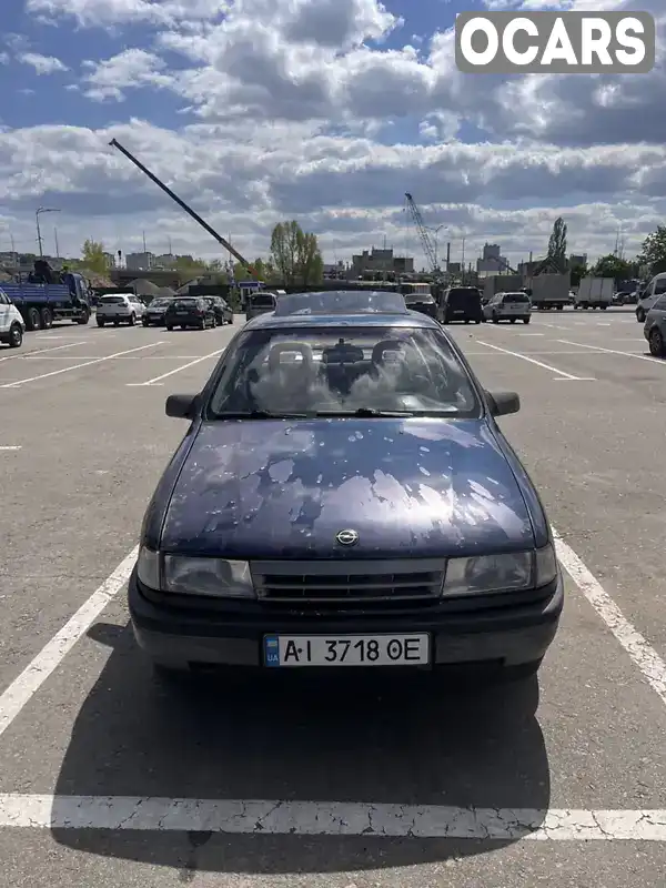 Седан Opel Vectra 1990 1.6 л. Ручна / Механіка обл. Київська, Київ - Фото 1/17