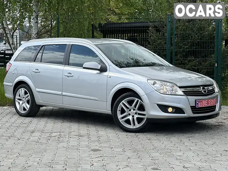 Универсал Opel Astra 2008 1.6 л. Ручная / Механика обл. Львовская, Стрый - Фото 1/21