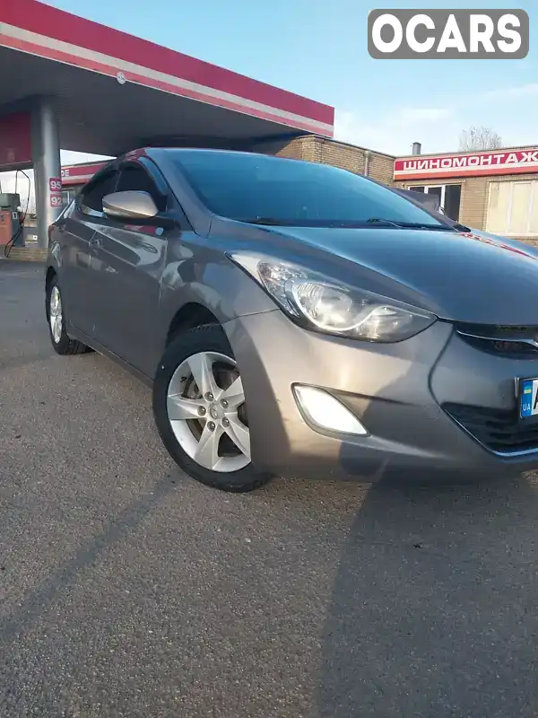 Седан Hyundai Elantra 2012 1.8 л. Автомат обл. Харьковская, Змиев - Фото 1/11