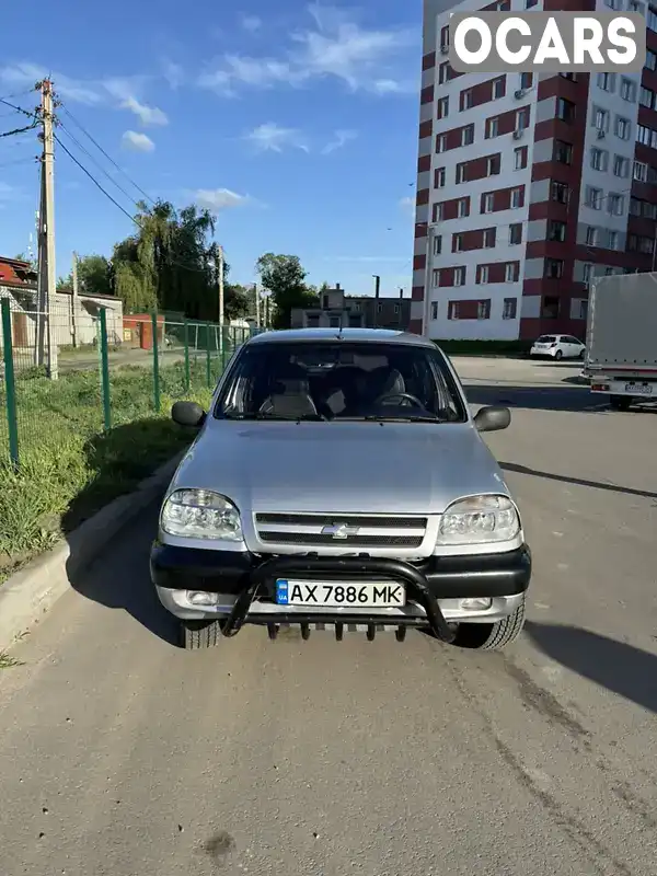 Внедорожник / Кроссовер Chevrolet Niva 2006 1.69 л. Ручная / Механика обл. Харьковская, Харьков - Фото 1/8