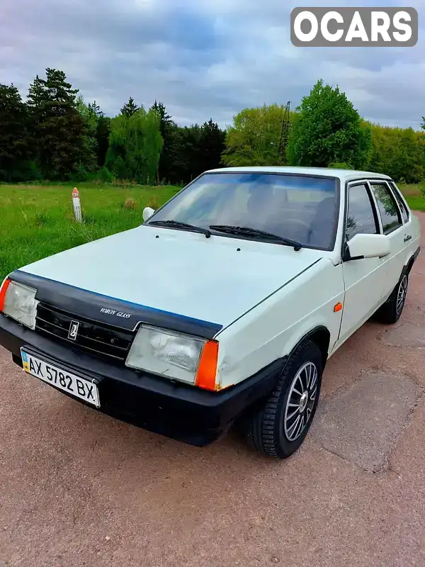 Седан ВАЗ / Lada 21099 1990 1.5 л. Ручная / Механика обл. Сумская, Тростянец - Фото 1/21