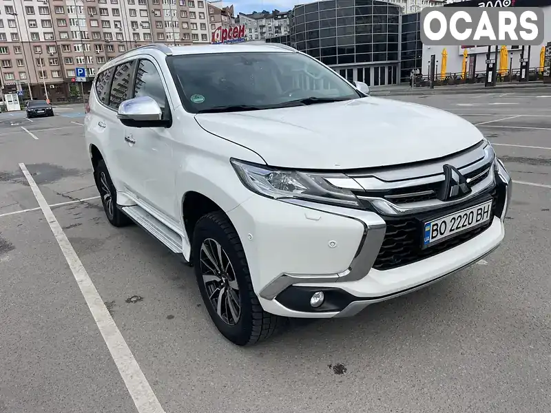 Внедорожник / Кроссовер Mitsubishi Pajero Sport 2017 2.44 л. Автомат обл. Ивано-Франковская, Ивано-Франковск - Фото 1/21